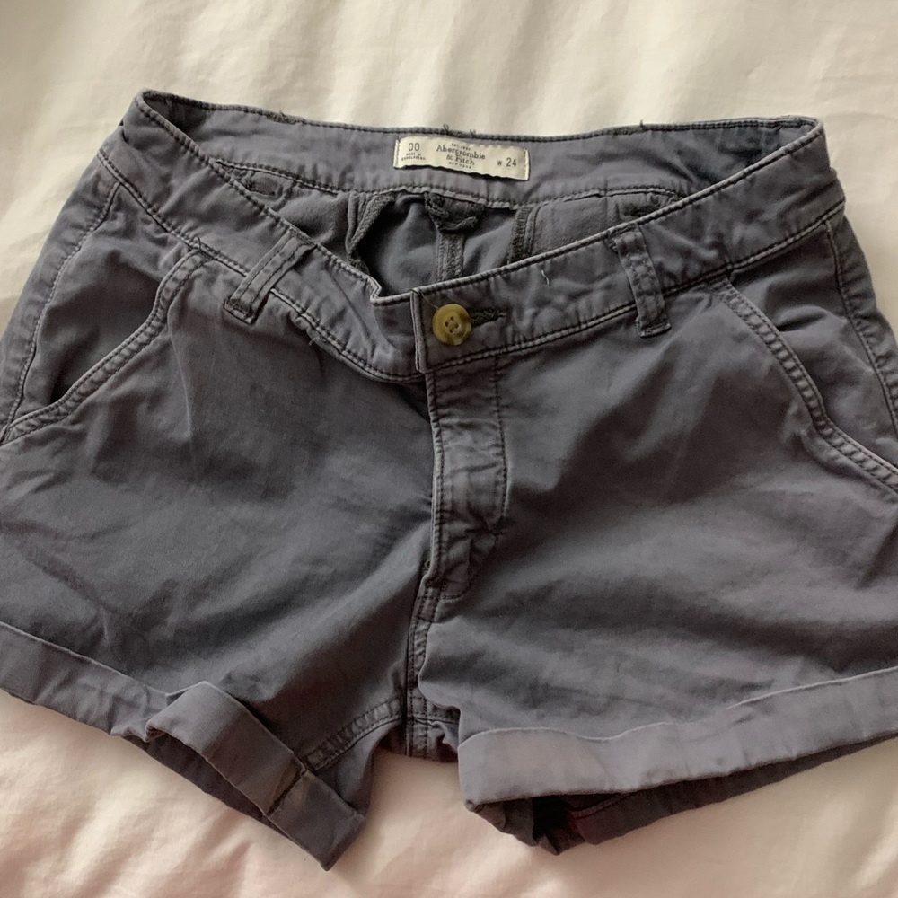 Cute Size 00 Abercrombie chino shorts